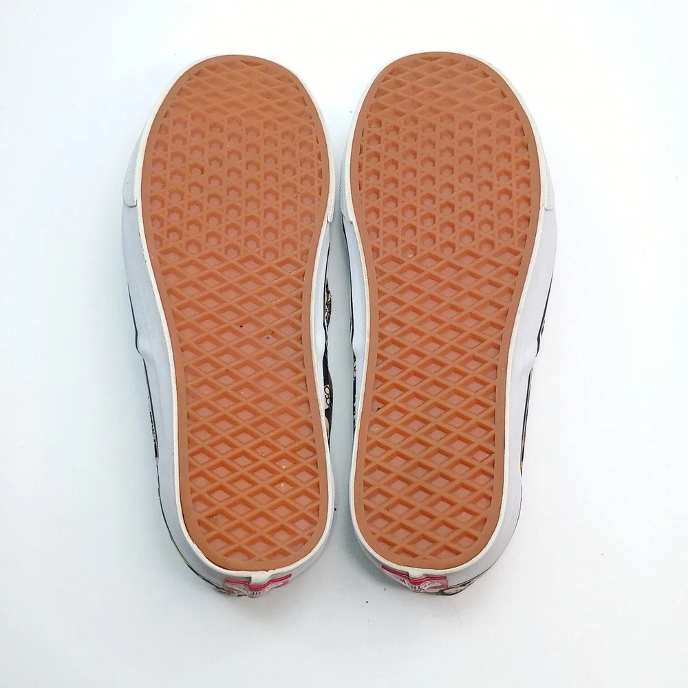 Vans x Peanuts Classic Slip On Charlie Brown Gang Mens 9.5 Womens 11 Shoes A4‎